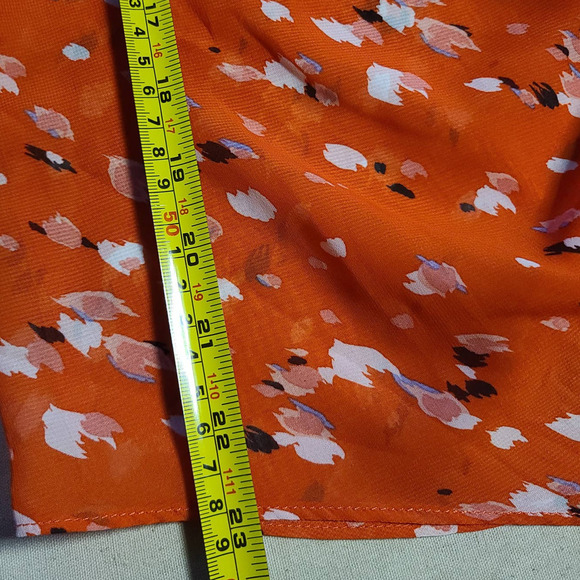 AGB  Women's Off The Shoulder Tie-Front Top Shirt sz S - Picture 8 of 9